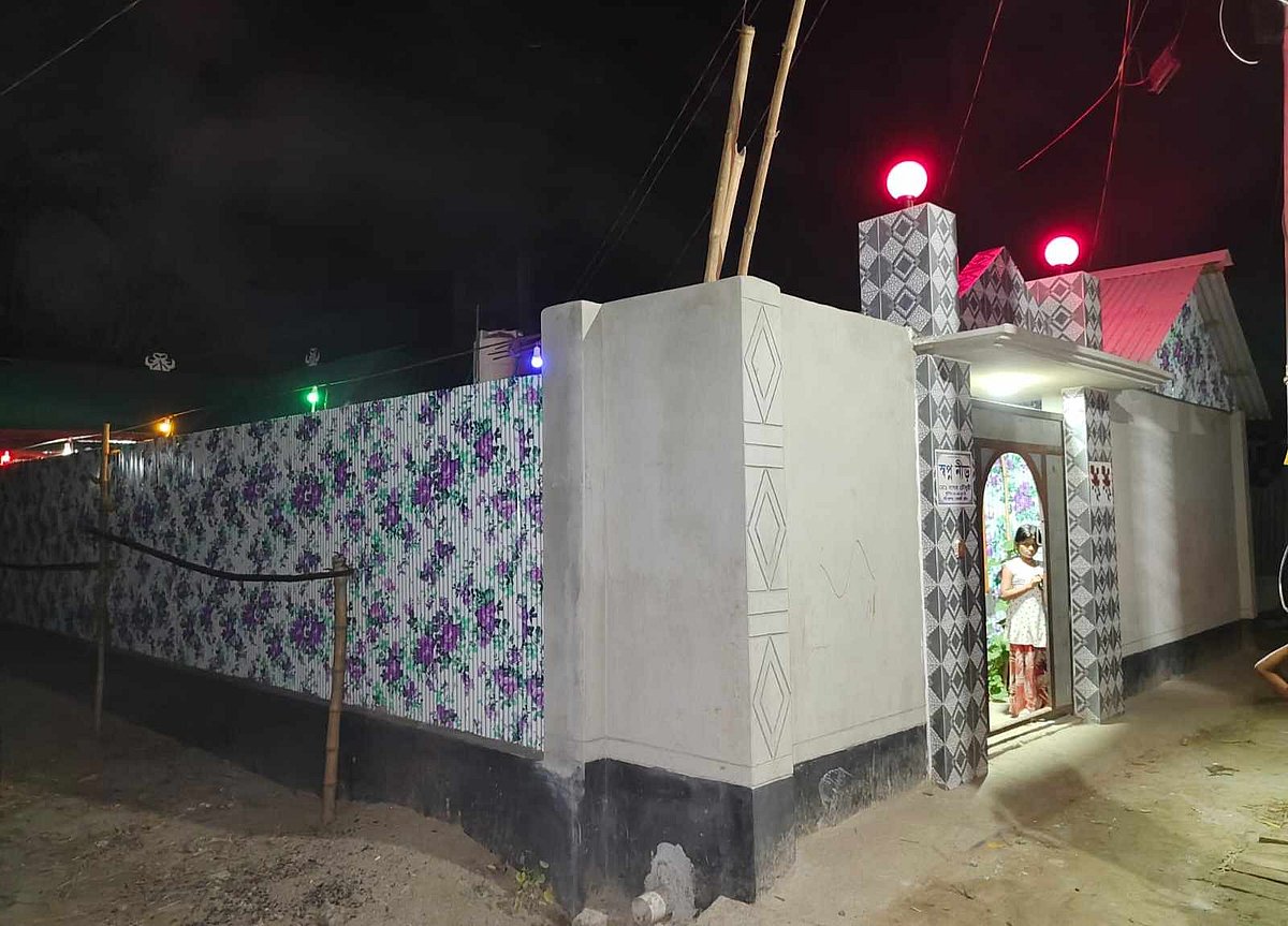 অনলাইনে জুয়ার টাকা জোগাতে গিয়ে এই বাড়িও বিক্রি করে দিতে হয়েছে সাগর হোসেনকে