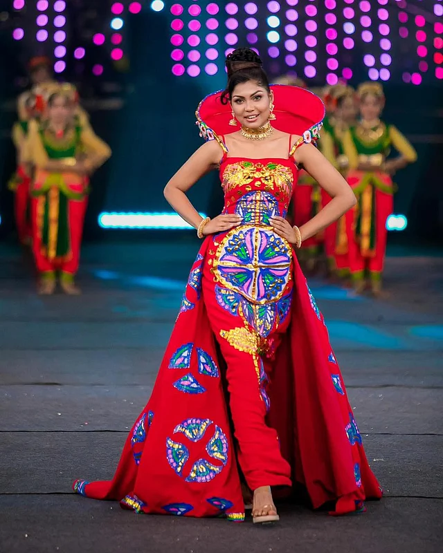 Mast qizlarning shaxsiy porno fotosuratlari