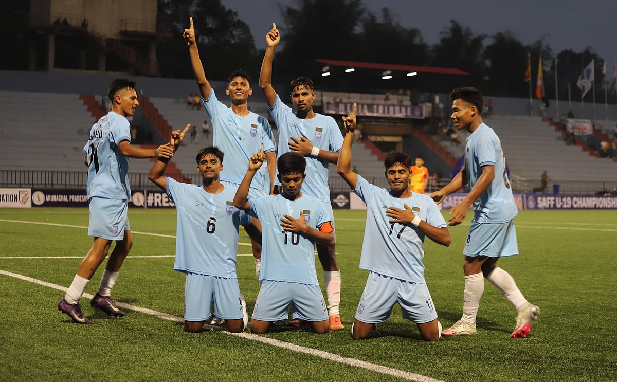 বাংলাদেশের যুবাদের গোল উদ্‌যাপন। আজ ভুটানের বিপক্ষে