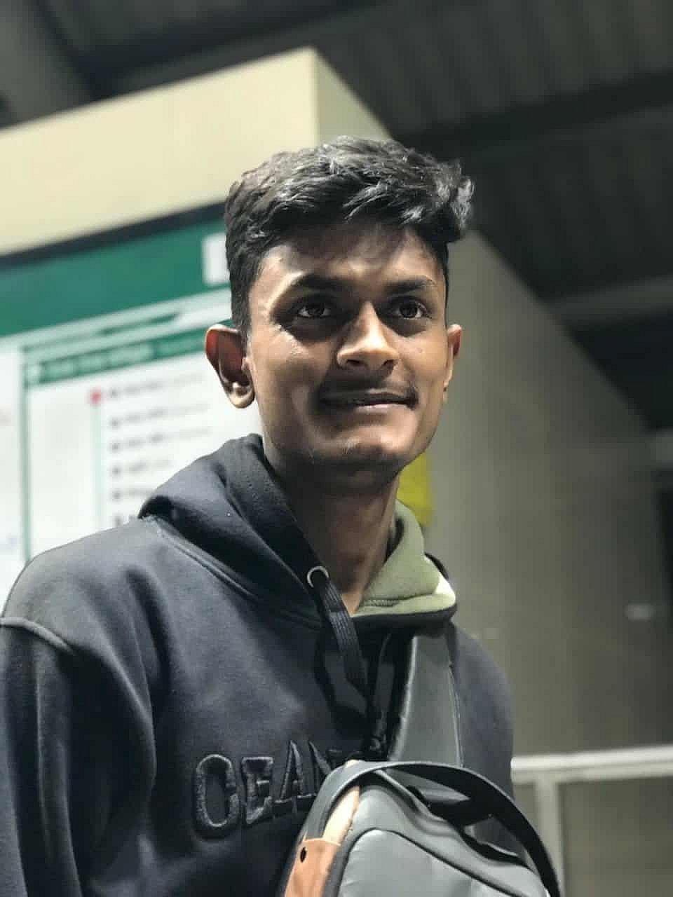 ছাত্র–জনতার অভ্যুত্থানে বুকে গুলিবিদ্ধ মো. জুবায়ের আহম্মেদ শারীরিক অসুস্থতা নিয়েই এবার এসএসসি পরীক্ষা অংশ নেন