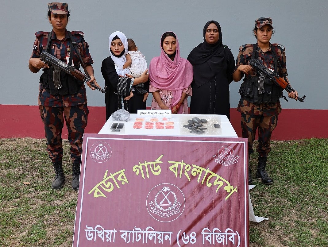 গ্রেপ্তার তিনজন