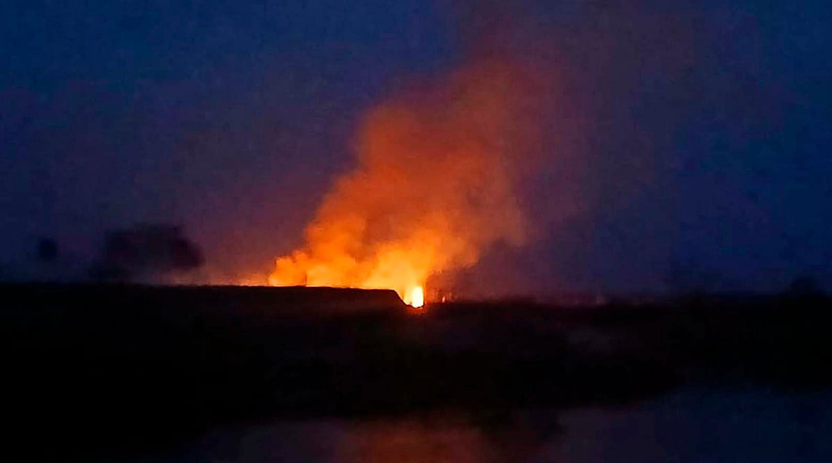 রাতে জ্বলছে সোনাদিয়া দ্বীপের প্যারাবন। সম্প্রতি তোলা