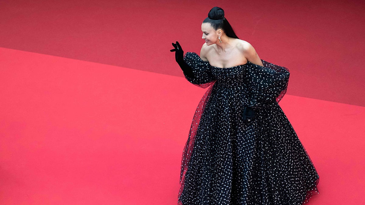 কানের লালগালিচায় ইরিনা শায়াক। এএফপি