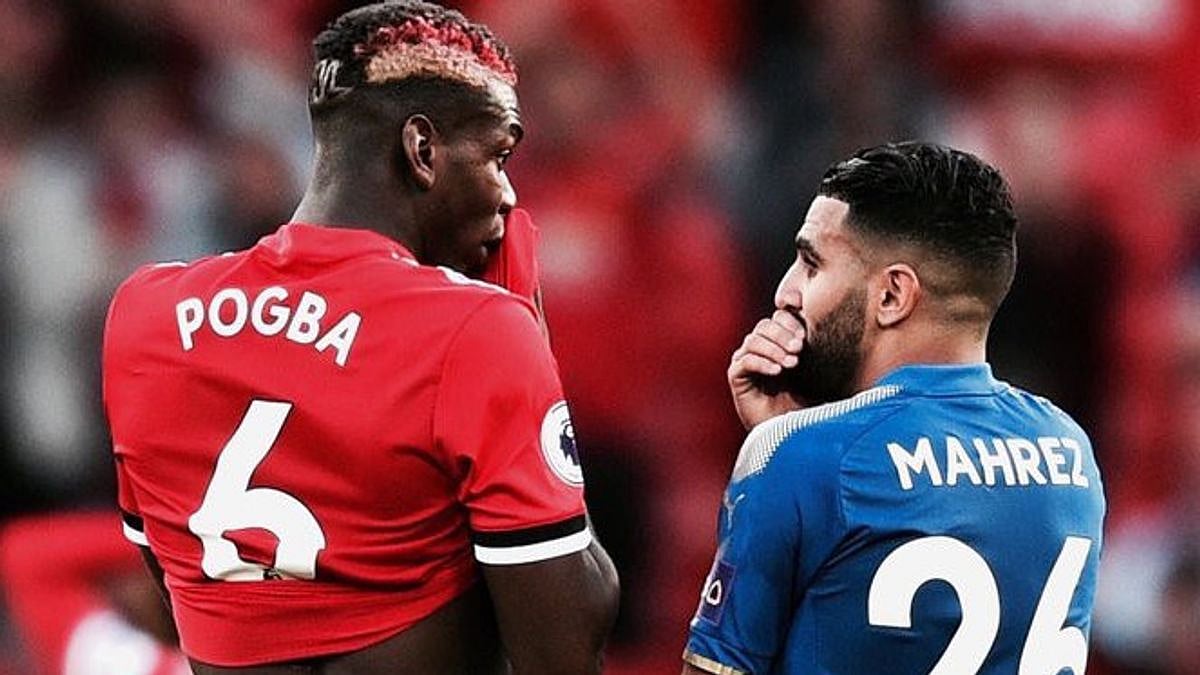 মুখ ঢেকে কথা বলছেন পল পগবা ও রিয়াদ মাহরেজ।