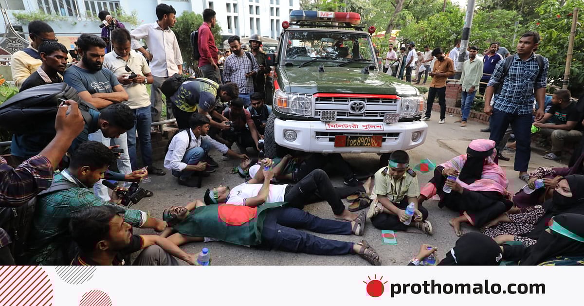 Xola va jiyan ortasidagi jinsiy aloqani tomosha qiling Loy hammomida yashirin kamera