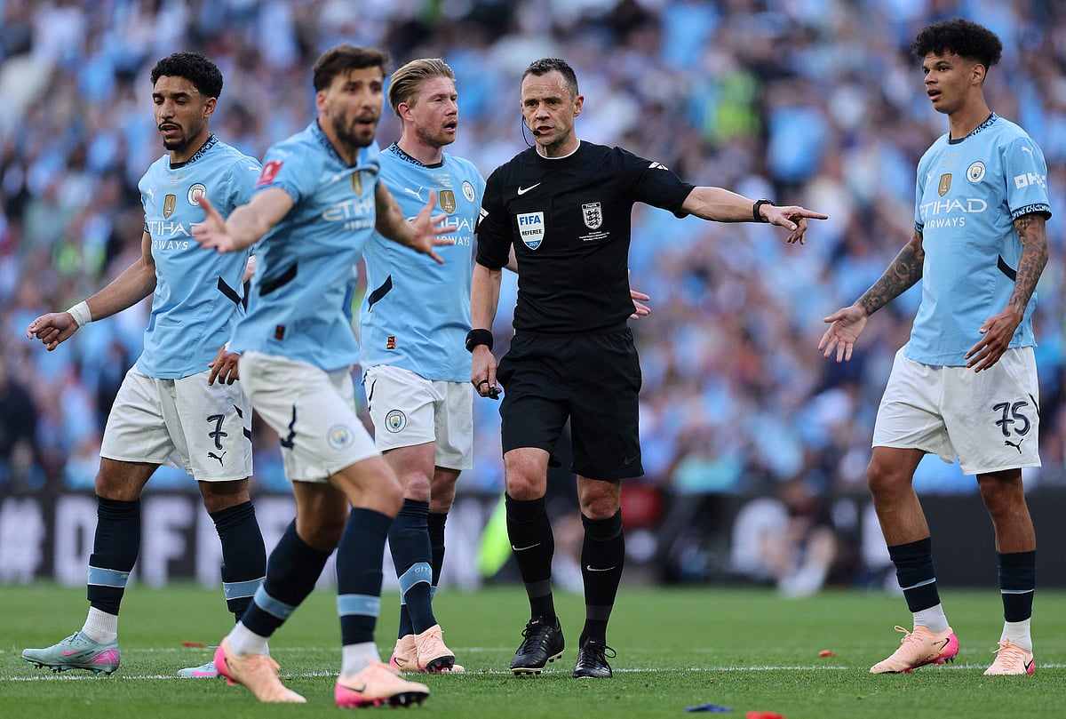 প্রিমিয়ার লিগে সিটি আজ খেলবে বোর্নমাউথের বিপক্ষে