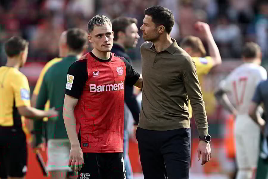 ফ্লোরিয়ান ভির্টৎস ও জাবি আলোনসো