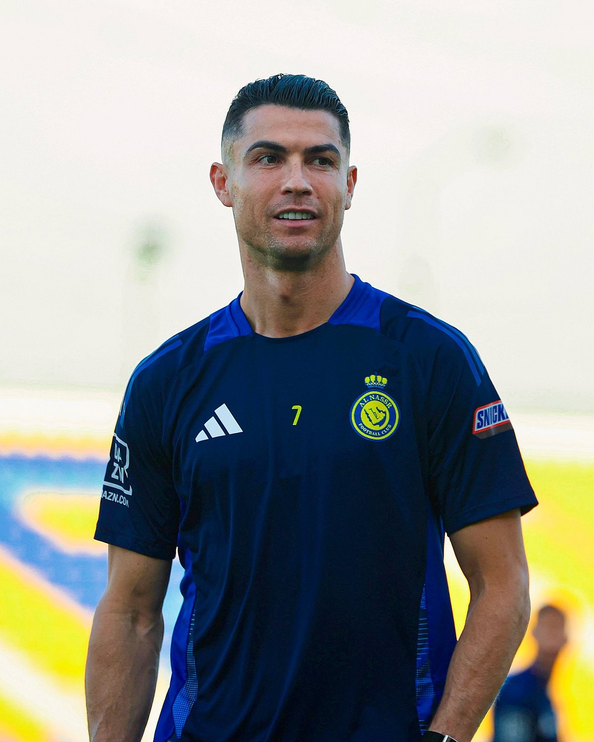 ক্রিস্টিয়ানো রোনালদোর বয়স আসলে কত?