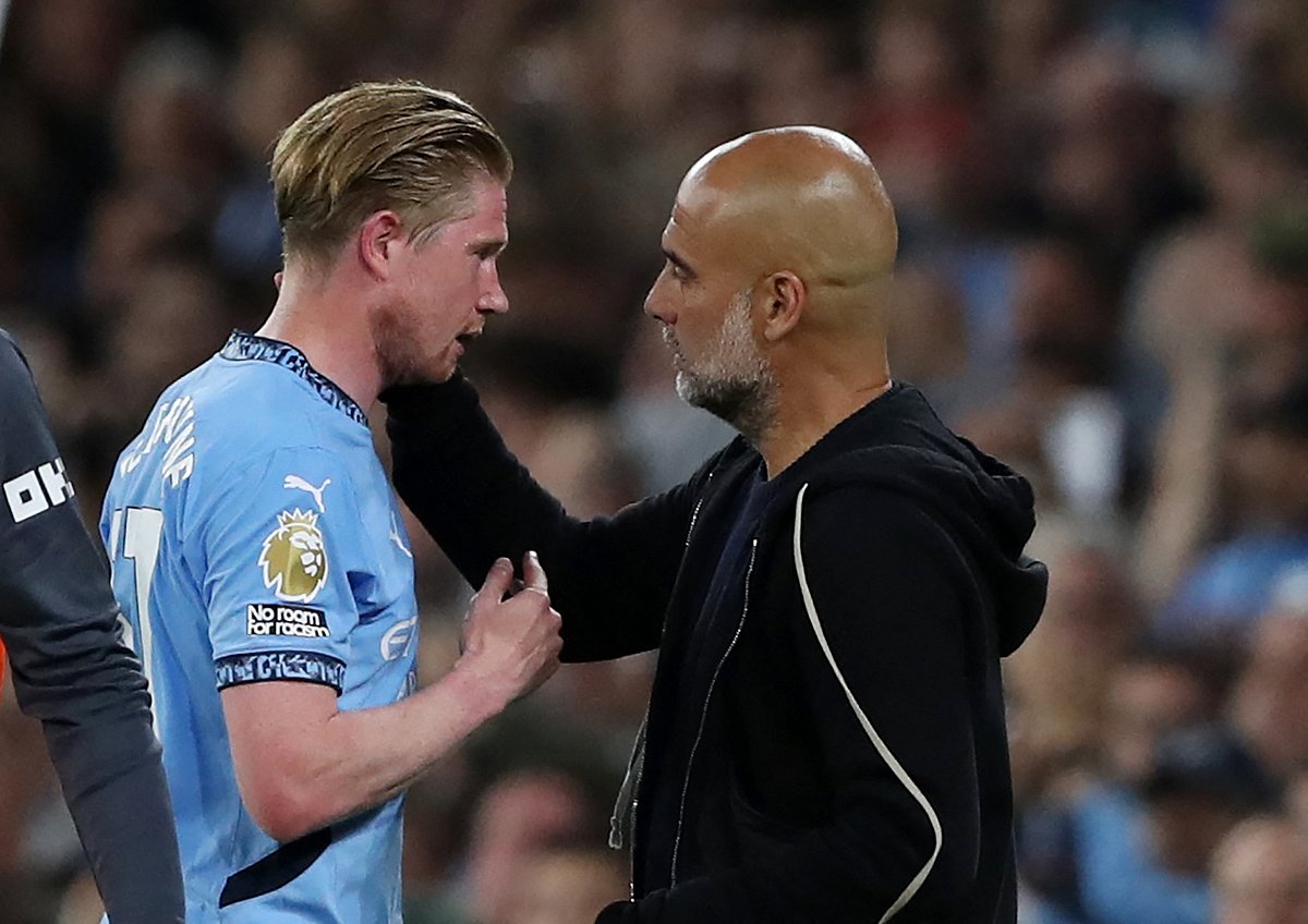 Yoriq yubka pornosini onlayn tomosha qiling