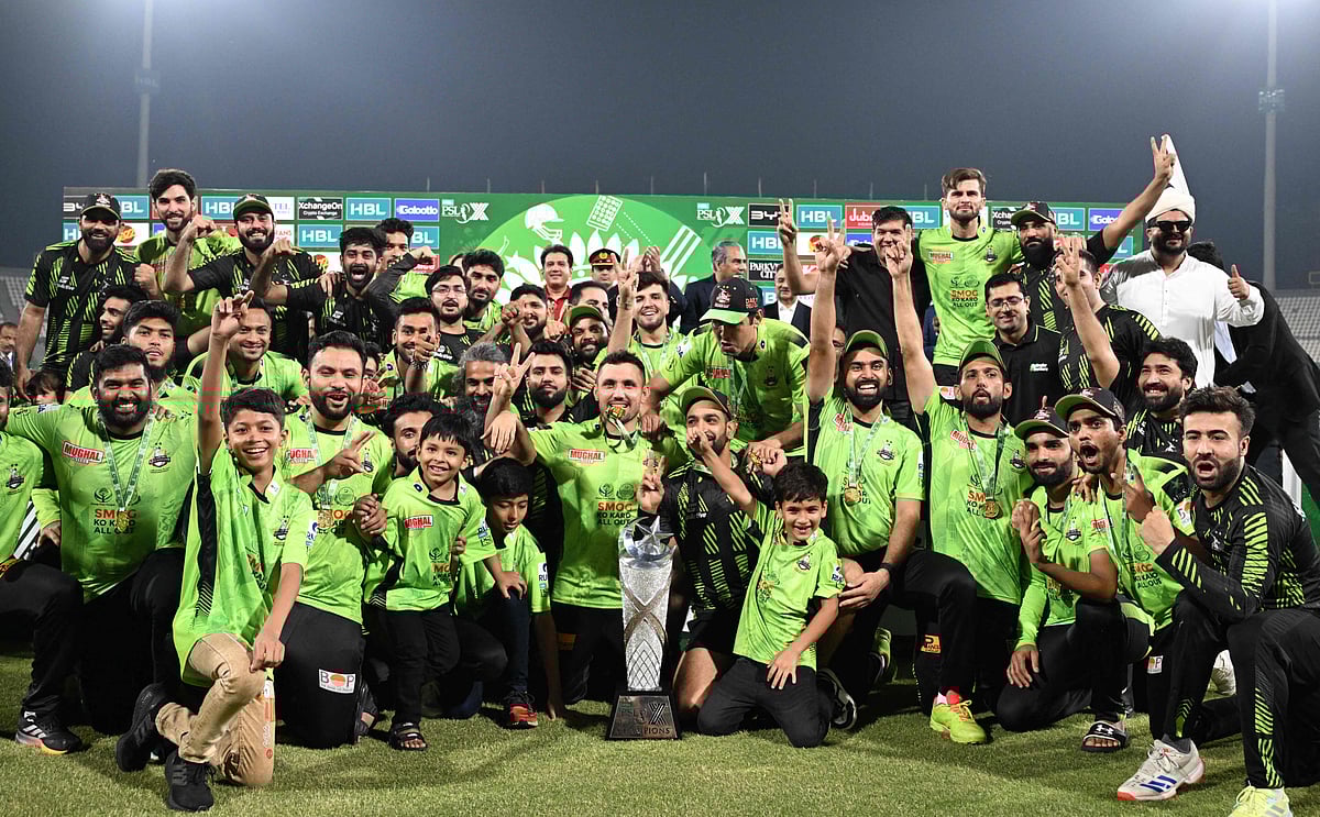 লাহোর কালান্দার্সের চ্যাম্পিয়ন–উৎসব।