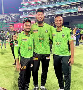 সরকারের পরামর্শ নিয়ে পিএসএলে যাবেন মোস্তাফিজরা