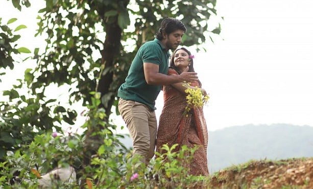 ‘চুপকথা’ নাটকের কেন্দ্রীয় চরিত্রে অভিনয় করেছেন তৌসিফ মাহবুব ও নাজনীন নীহা