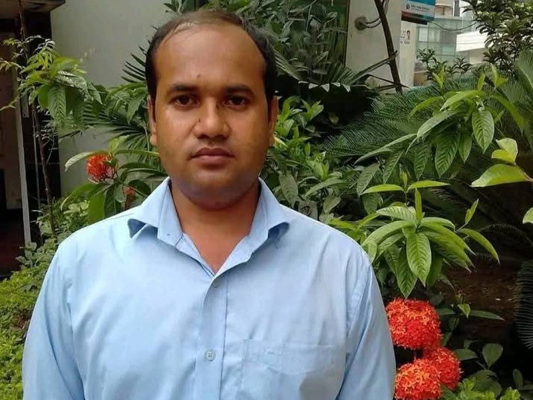 রাজশাহীর বাগমারায় গাছ থেকে পড়ে নিহত ব্যবসায়ী নজরুল ইসলাম