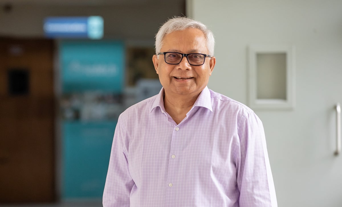 আইসিডিডিআরবির প্রথম বাংলাদেশি নির্বাহী পরিচালক ড. তাহমিদ আহমেদ