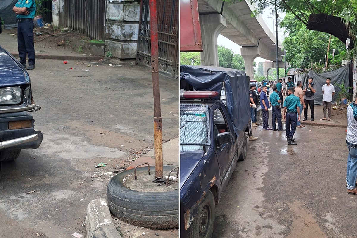রাজধানীর শিশু একাডেমি-সংলগ্ন আন্তর্জাতিক অপরাধ ট্রাইব্যুনালের এই ফটকের সামনে ‘ককটেলসদৃশ পটকা’ বিস্ফোরণের ঘটনা ঘটেছে