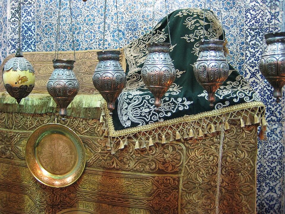 সিরিয়ার আলেপ্পোতে হজরত জাকারিয়া (আ.)–এর সমাধি