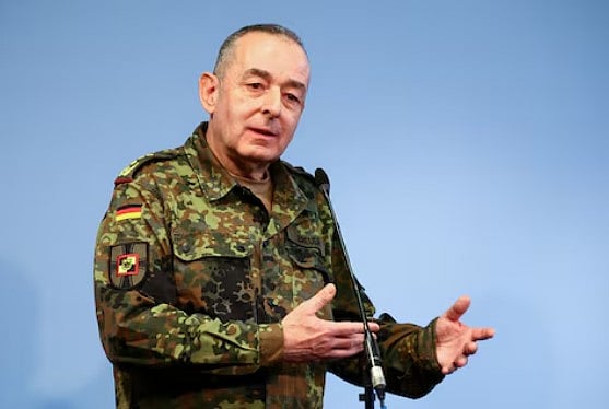 জার্মান প্রতিরক্ষাপ্রধান জেনারেল কার্সটেন ব্রয়্যার