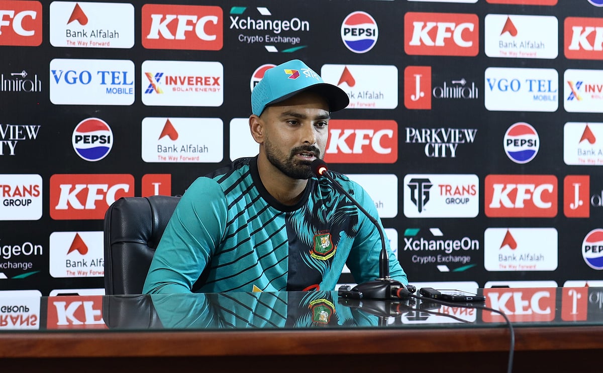 সংবাদ সম্মেলনে বাংলাদেশের টি–টোয়েন্টি অধিনায়ক লিটন দাস।