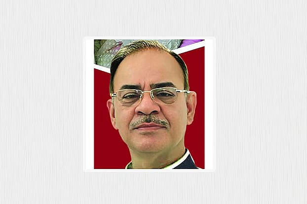 সাবেক বেসামরিক বিমান পরিবহন ও পর্যটনমন্ত্রী মুহাম্মদ ফারুক খান