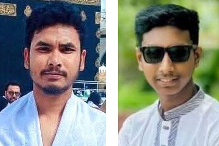 নিহত সাহেদ হোসেন ও রুমন আহমেদ