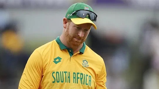 হাইনরিখ ক্লাসেন সম্প্রতি দক্ষিণ আফ্রিকা জাতীয় দলকে বিদায় বলে দিয়েছেন