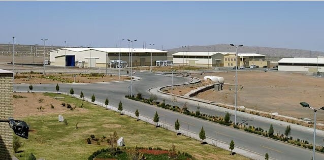 ইরানের রাজধানী তেহরান থেকে ২৫০ কিলোমিটার দক্ষিণে অবস্থিত নাতাঞ্জ ইউরেনিয়াম সমৃদ্ধকরণ কেন্দ্র