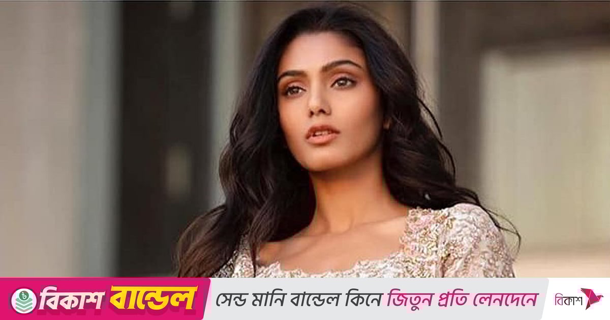 HD jinsiy aloqa yaqin Yashirin kamera ginekologning kabinetiga qaraydi