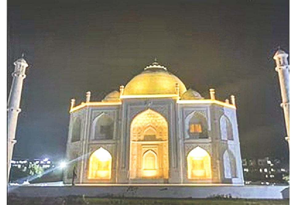 তাজমহলের মতো দেখতে মধ্যপ্রদেশের বাড়িটি