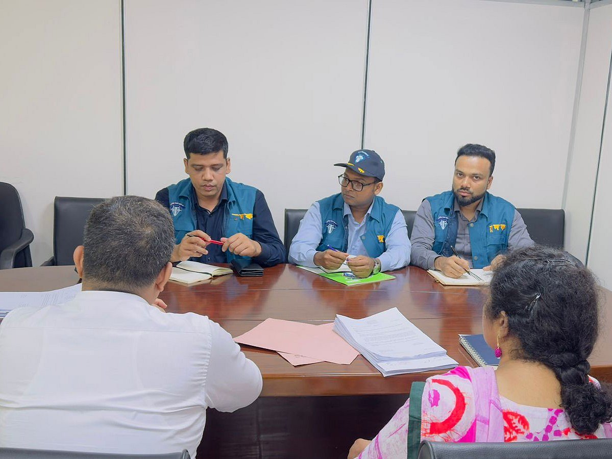 বনানীর সেতু ভবনে অভিযান চালায় দুদকের এনফোর্সমেন্ট ইউনিট