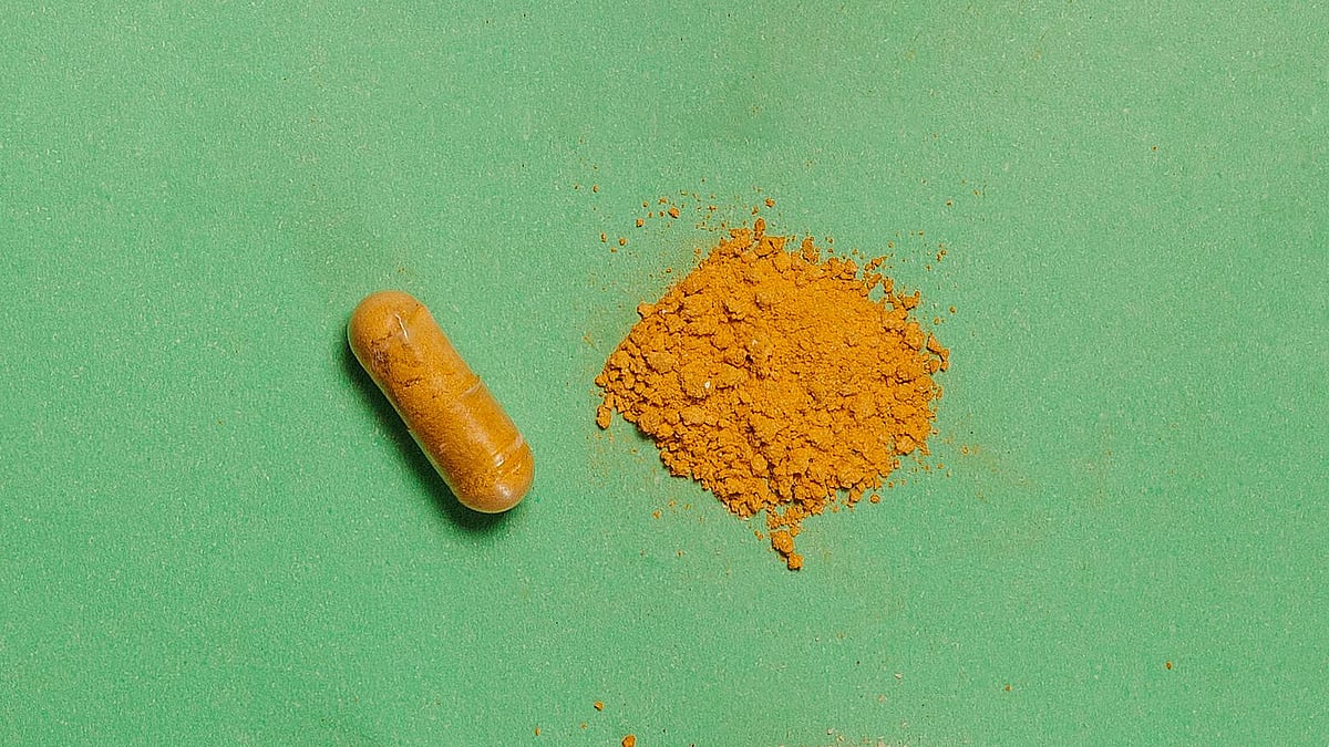 প্রাকৃতিক উপাদান থেকে তৈরি করা বিভিন্ন সাপ্লিমেন্ট গ্রহণ করেন অনেকে