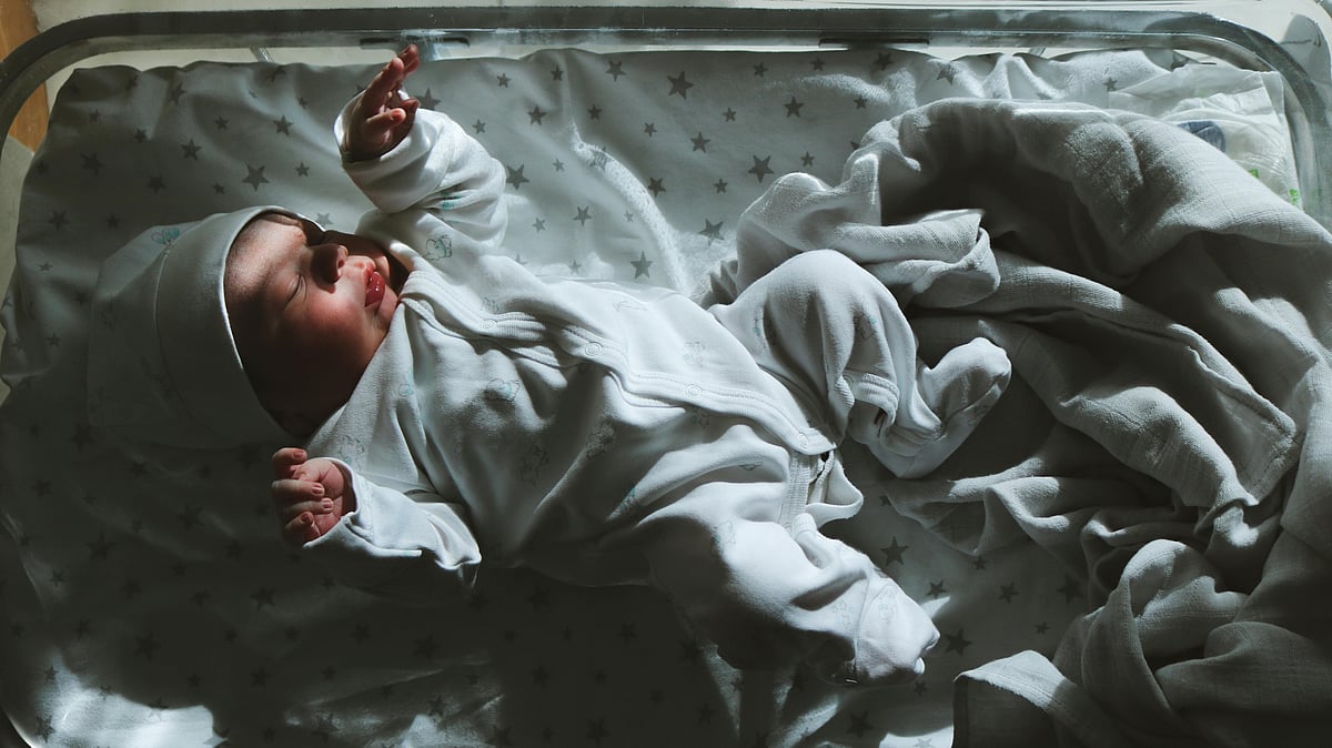 শিশুর খাদ্যতালিকায় যদি ভিটামিন বি–১২, ফোলেট ও অন্যান্য পুষ্টি উপাদানের ঘাটতি থাকে, তাহলে রক্তস্বল্পতা হতে পারে।