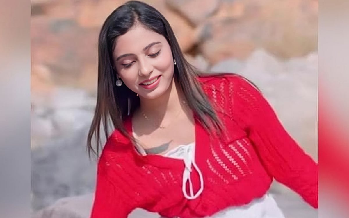 Ular ayollarni sikishganda, ular osurdilar.