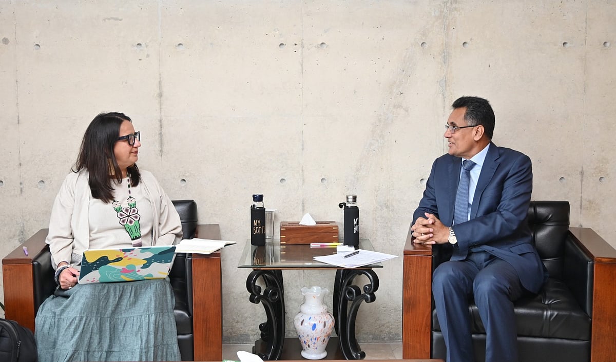 ভারপ্রাপ্ত পররাষ্ট্রসচিব রুহুল সিদ্দিকীর সঙ্গে বৈঠকে জাতিসংঘের মানবাধিকার পরিষদের গুমবিষয়ক ওয়ার্কিং গ্রুপের ভাইস চেয়ারম‍্যান গ্রাজিনা বারানোস্কা