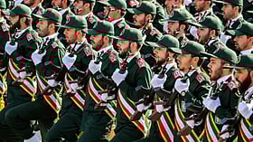 যুদ্ধের লাগাম আইআরজিসির হাতে