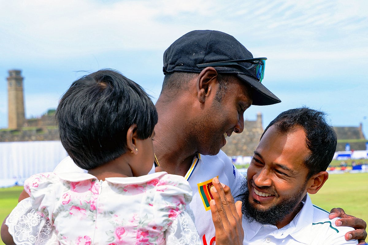 বয়সভিত্তিক ক্রিকেট থেকে অ্যাঞ্জেলো ম্যাথুসের সঙ্গে বন্ধুত্ব বাংলাদেশের মুশফিকুর রহিমের।