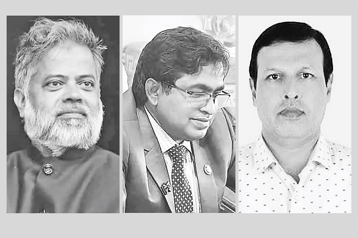(বাঁ থেকে) মো. মোফাচ্ছেল হক, মো. রোকনুজ্জামান ও মো. ফজলুল হক