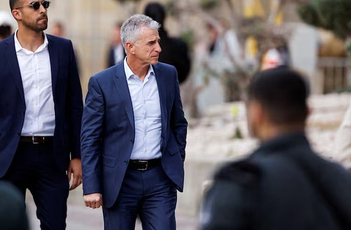 মোসাদের প্রধান ডেভিড বার্নিয়া