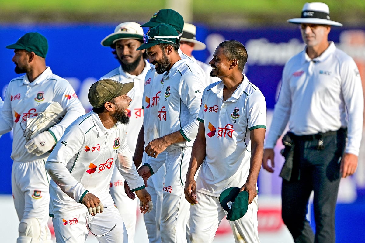 ম্যাচশেষে বাংলাদেশ ক্রিকেট দল