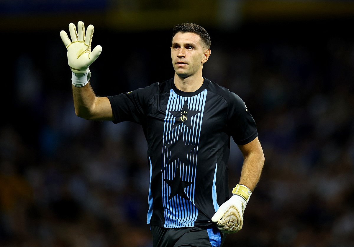 আর্জেন্টাইন গোলকিপার এমিলিয়ানো মার্তিনেজ।