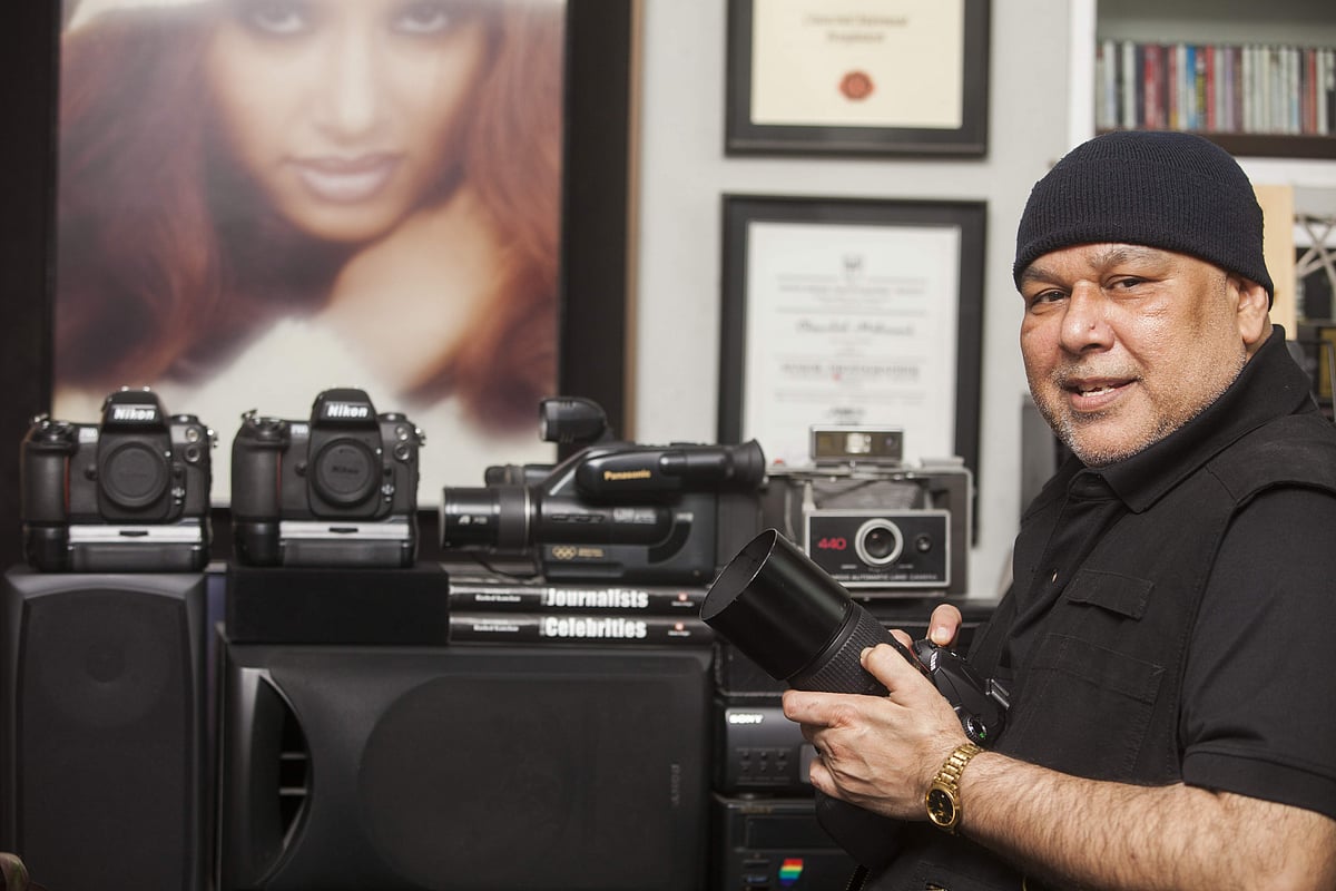 প্রায়াত আলোকচিত্রী চঞ্চল মাহমুদ