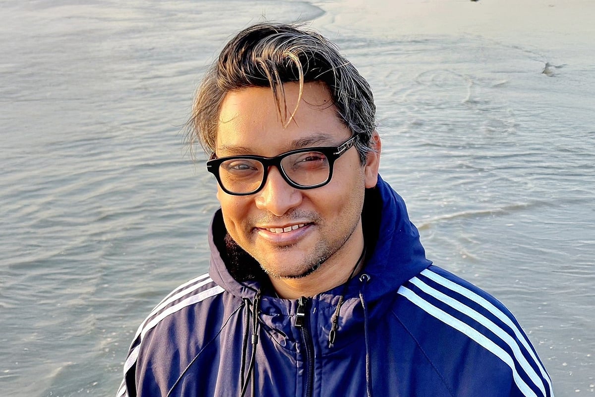 সৈয়দ এজাজ আহমেদ। অভিনেতার সৌজন্যে