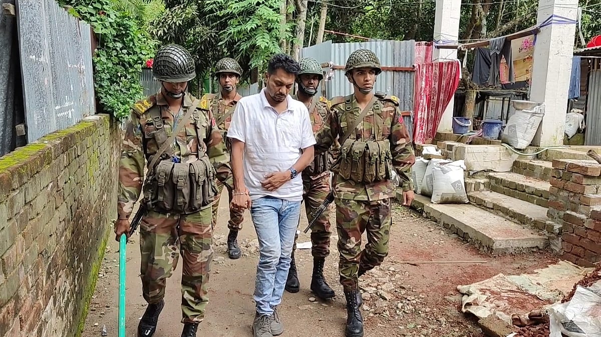 মাগুরায় আটক জেলা ছাত্রদলের সাবেক সাধারণ সম্পাদক এম এম আবু তাহের