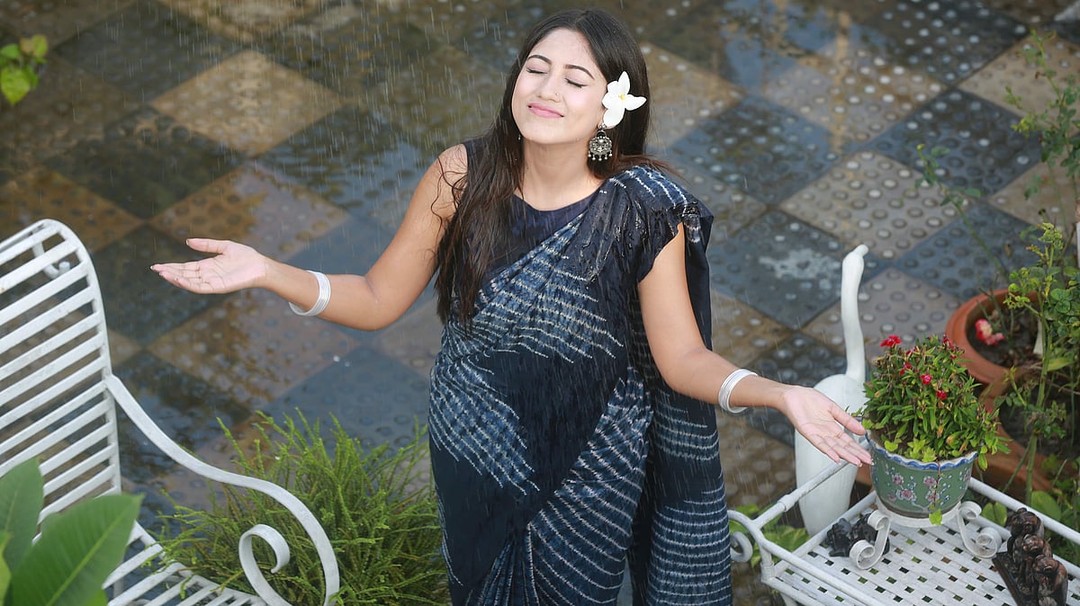 বৃষ্টি উপভোগ করলেও এ সময় হতে পারে ত্বকের নানা সমস্যা