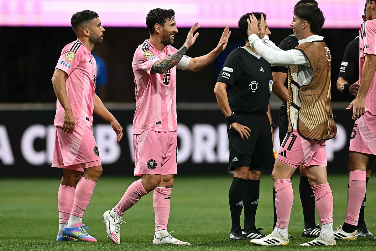 শেষ ষোলো নিশ্চিত করেই বড় অঙ্কের অর্থ ঢুকল মেসিদের অ্যাকাউন্টে