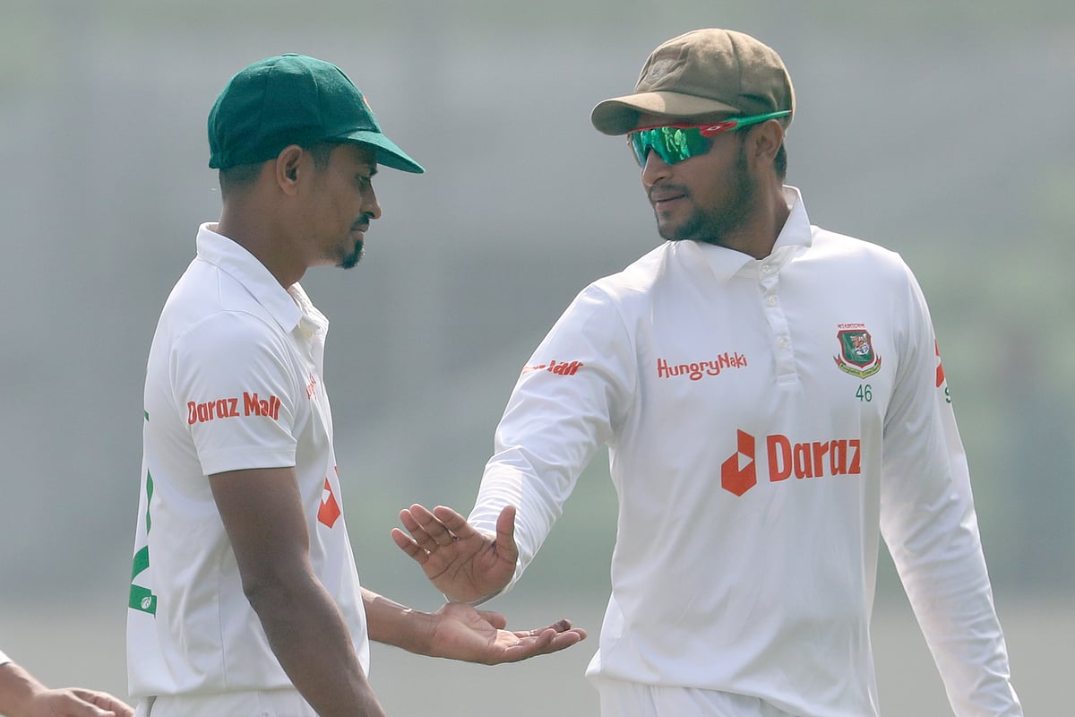 সাকিব–তাইজুলের ছবিটি ২০২২ সালের ডিসেম্বরে ভারতের বিপক্ষে মিরপুর টেস্টর।