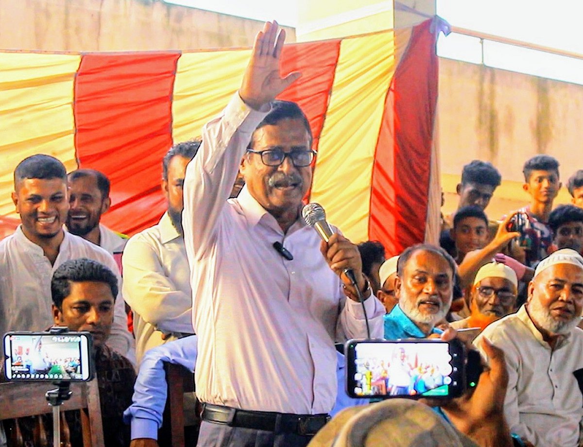 কিশোরগঞ্জের ইটনায় ইউনিয়ন বিএনপির অনুষ্ঠানে কথা বলেন বিএনপি চেয়ারপারসন খালেদা জিয়ার উপদেষ্টা ফজলুর রহমান