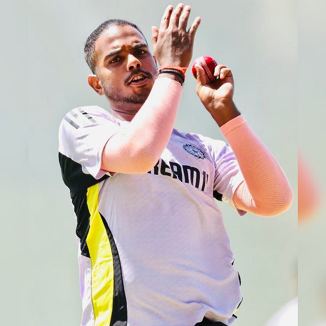 ভারতীয় পেসার যশ দয়াল