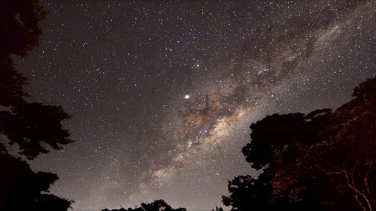 মহাকাশের প্রতীকী ছবি