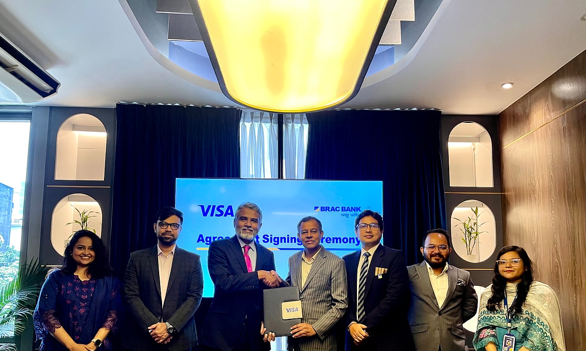 চুক্তি স্বাক্ষর অনুষ্ঠানে ব্র্যাক ব্যাংকের হেড অব রেমিট্যান্স অ্যান্ড প্রবাসী ব্যাংকিং শাহরিয়ার জামিলসহ দুই প্রতিষ্ঠানের ঊর্ধ্বতন কর্মকর্তারা উপস্থিত ছিলেন