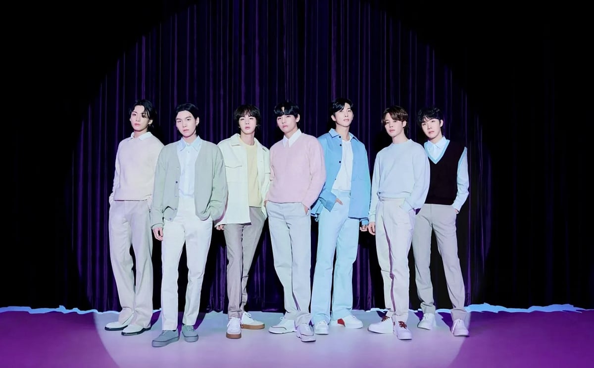 বিটিএস ব্যান্ডের সদস্যেরা